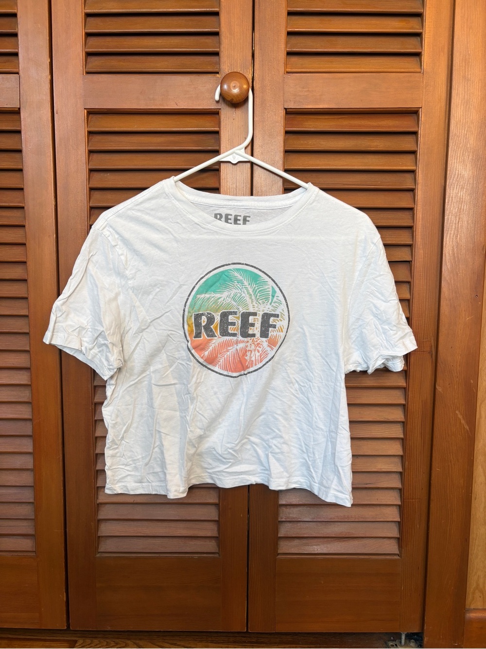 White reef crop tee
